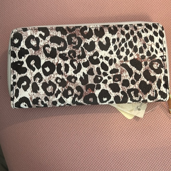 Ladies wallet, gift for her, leopard - Picture 1 of 8